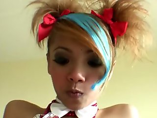 Thai teenager queen takes dick