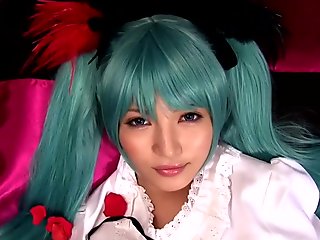 Japanese cosplay babe Mitsune Haku cockriding